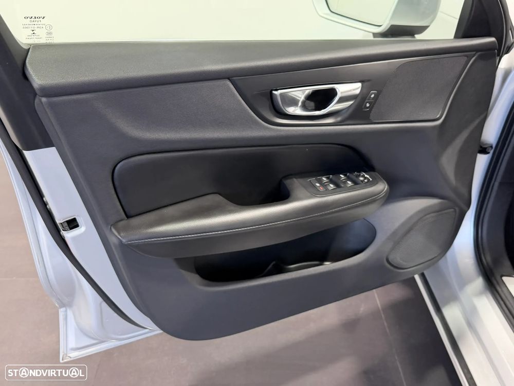 Volvo V60 2.0 T6 AWD TE Inscription - 19