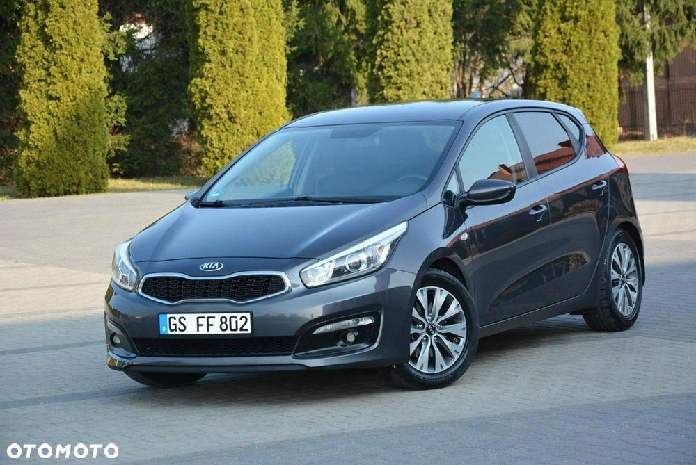 Kia Ceed 1.4 CVVT Attract - 2