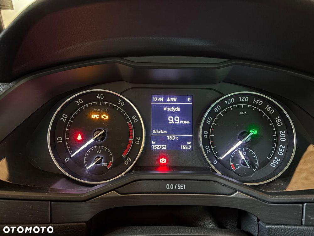 Skoda Superb 1.5 TSI Ambition DSG - 5