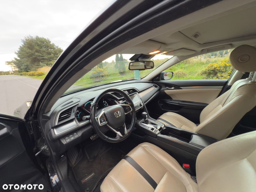 Honda Civic 1.5 T Executive CVT - 16