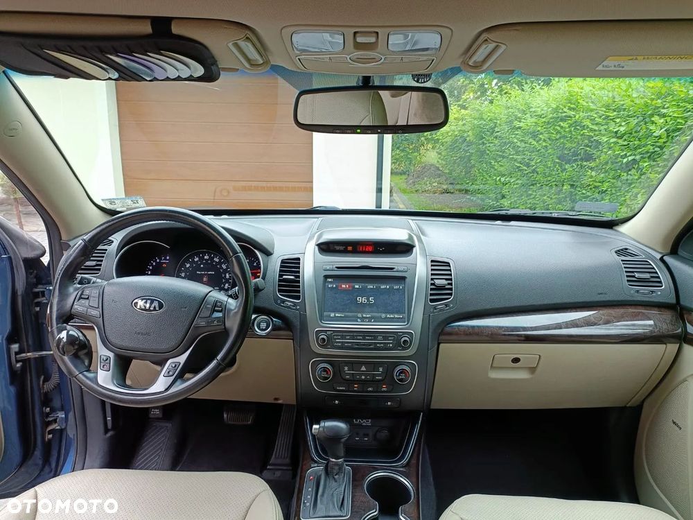 Kia Sorento - 23