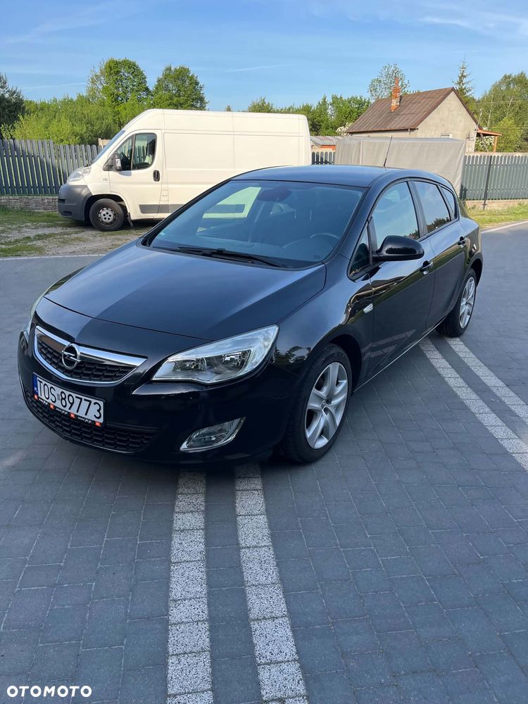 Opel Astra 1.4 T Enjoy - 1