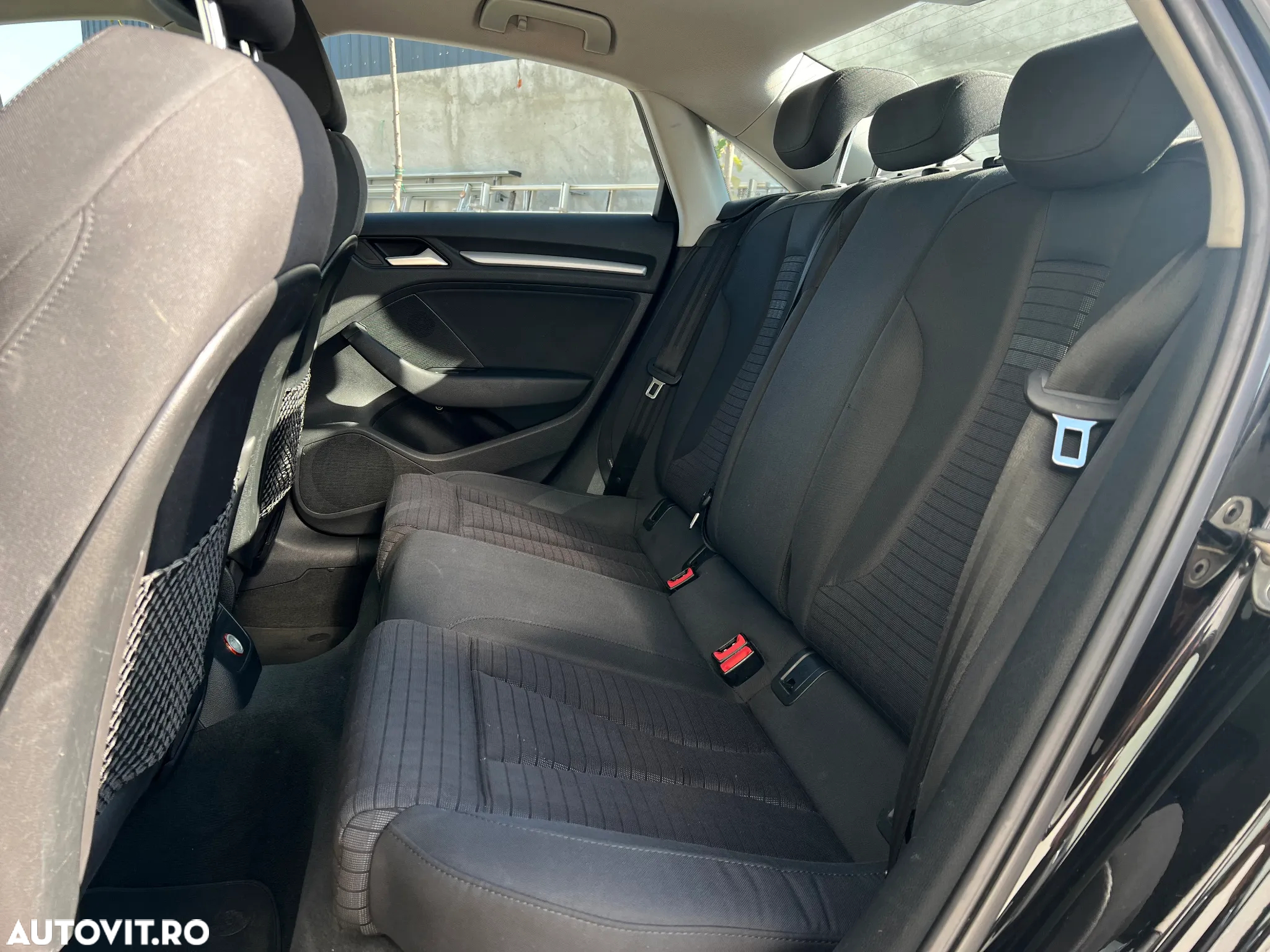 Audi A3 Sportback 1.6 TDI clean Stronic Ambiente - 7