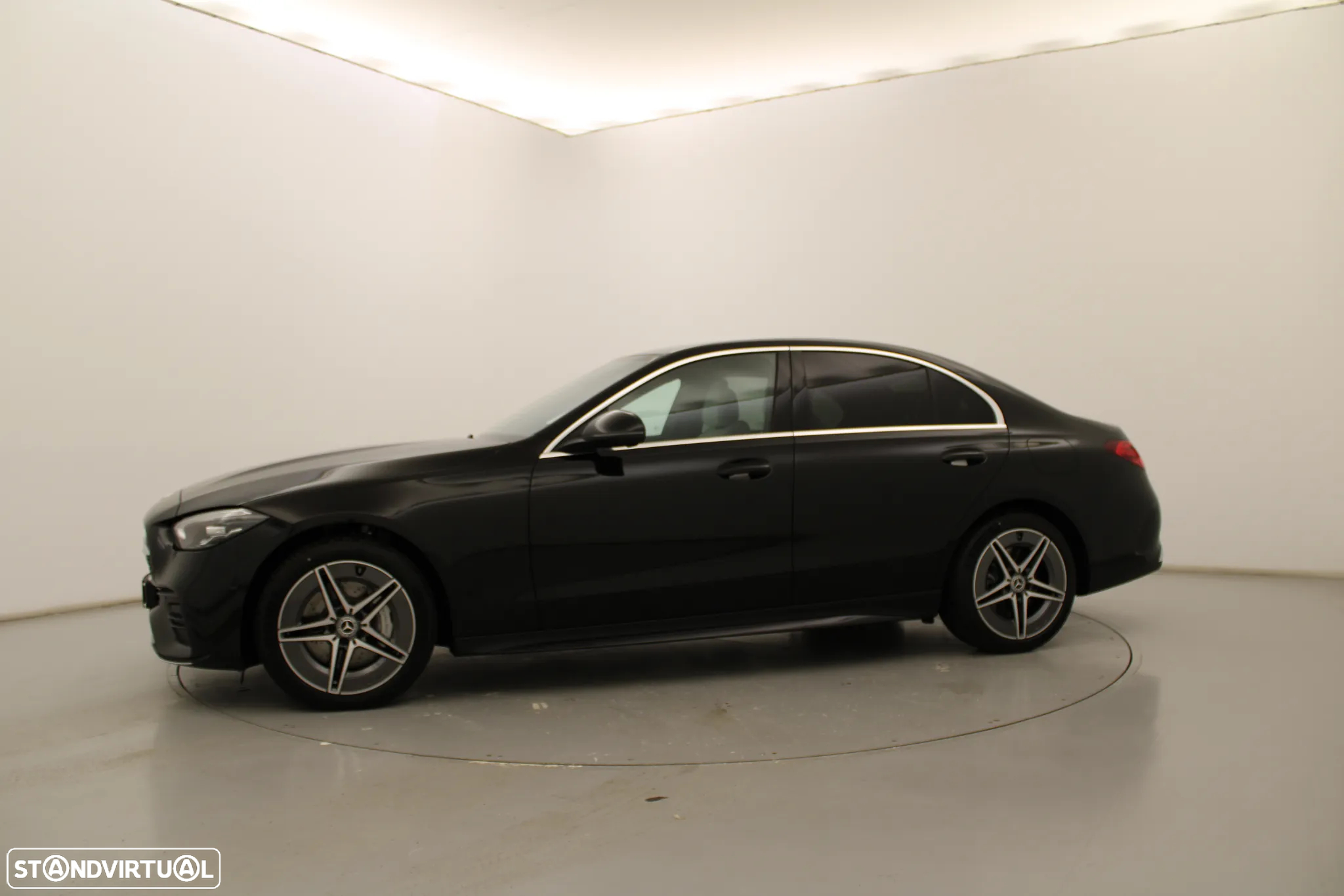 Mercedes-Benz C 300 de AMG Line - 13