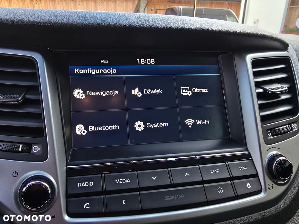 Hyundai Tucson 2.0 CRDi 4WD Automatik Style - 25