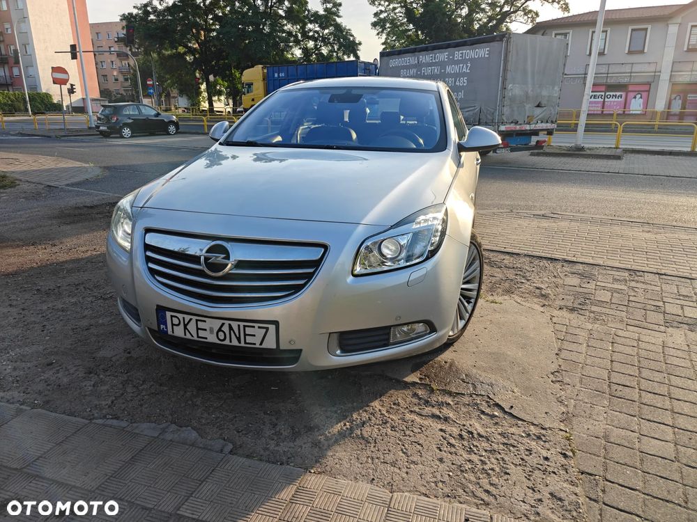Opel Insignia 1.6 T Cosmo - 1