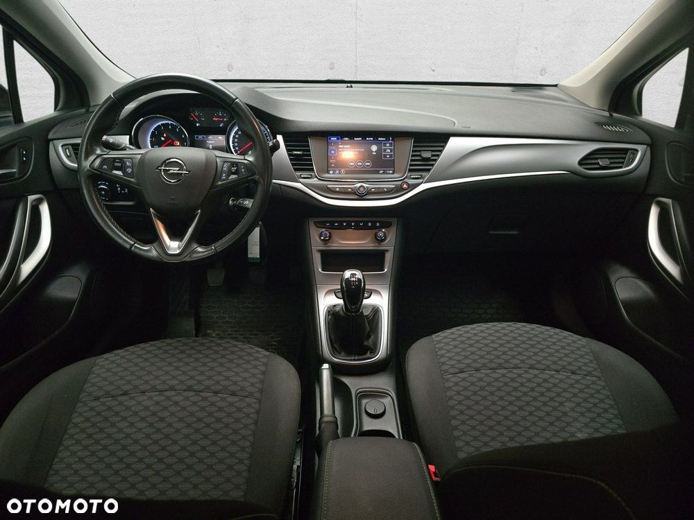 Opel Astra - 10
