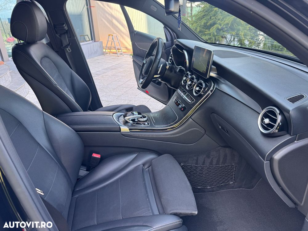 Mercedes-Benz GLC Coupe 250 d 4MATIC - 34