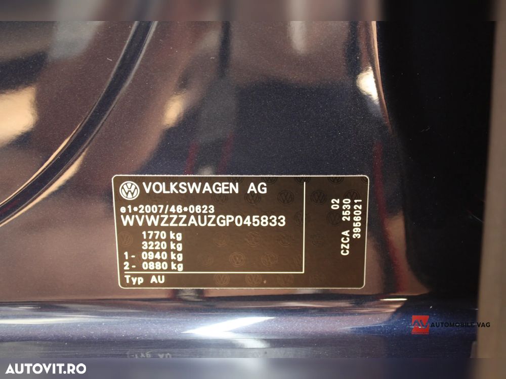 Volkswagen Golf 1.4 TSI BlueMotion Technology Lounge - 25