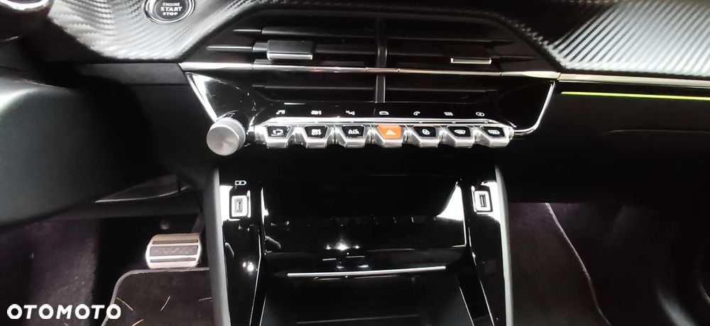 Peugeot 208 Elektromotor 136 GT - 40