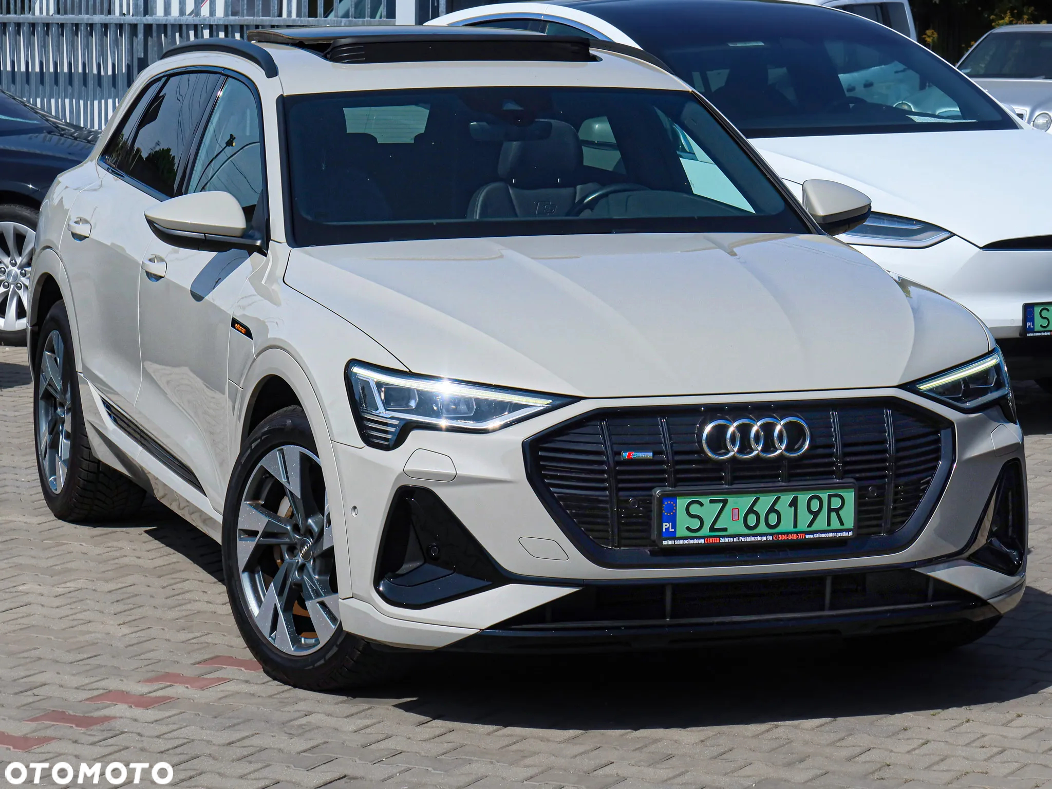 Audi e-tron 50 quattro S line - 27