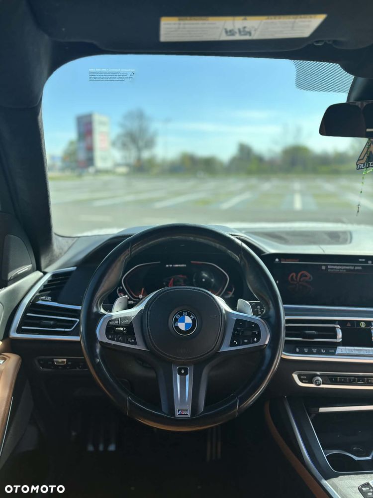 BMW X7 - 9