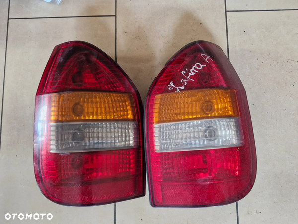 Lampa tył prawy lewy OPEL ZAFIRA A
