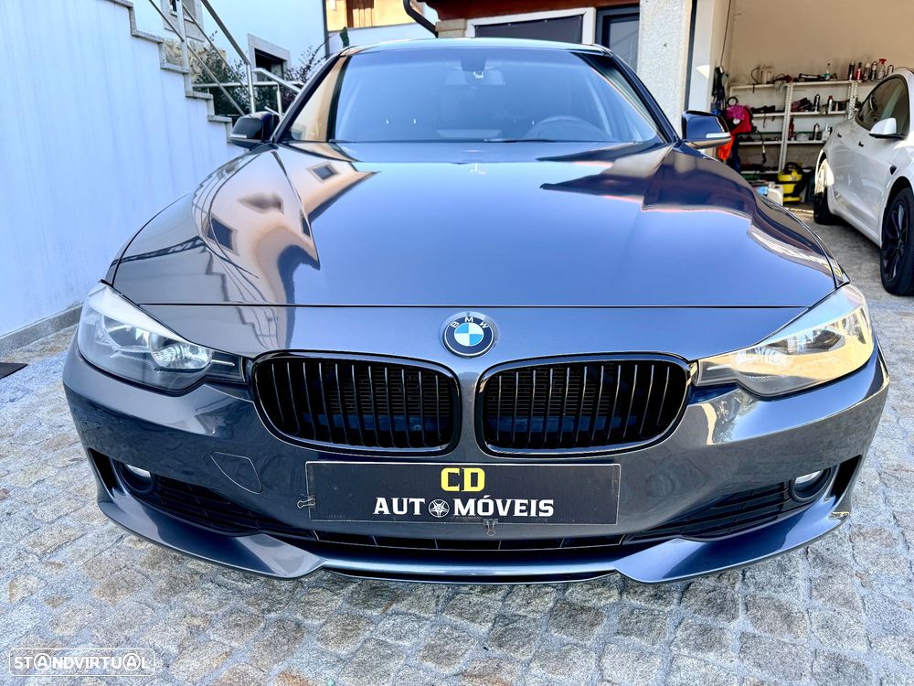 BMW 318 d M Sport - 26