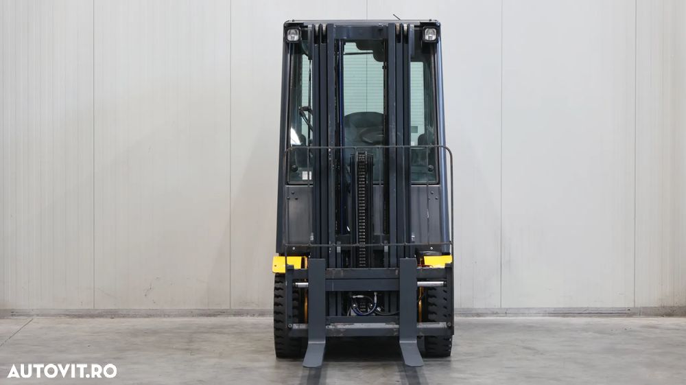 Jungheinrich TFG 320s - 7