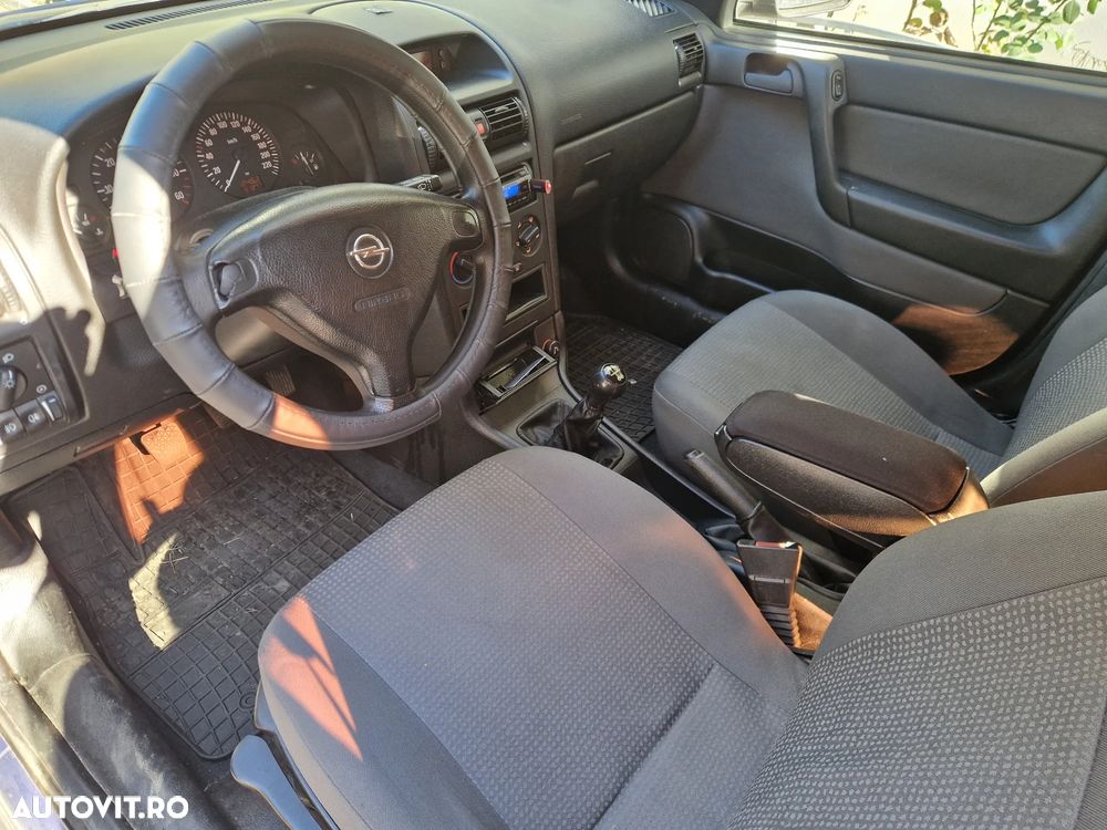 Opel Astra 1.7 CDTI - 3