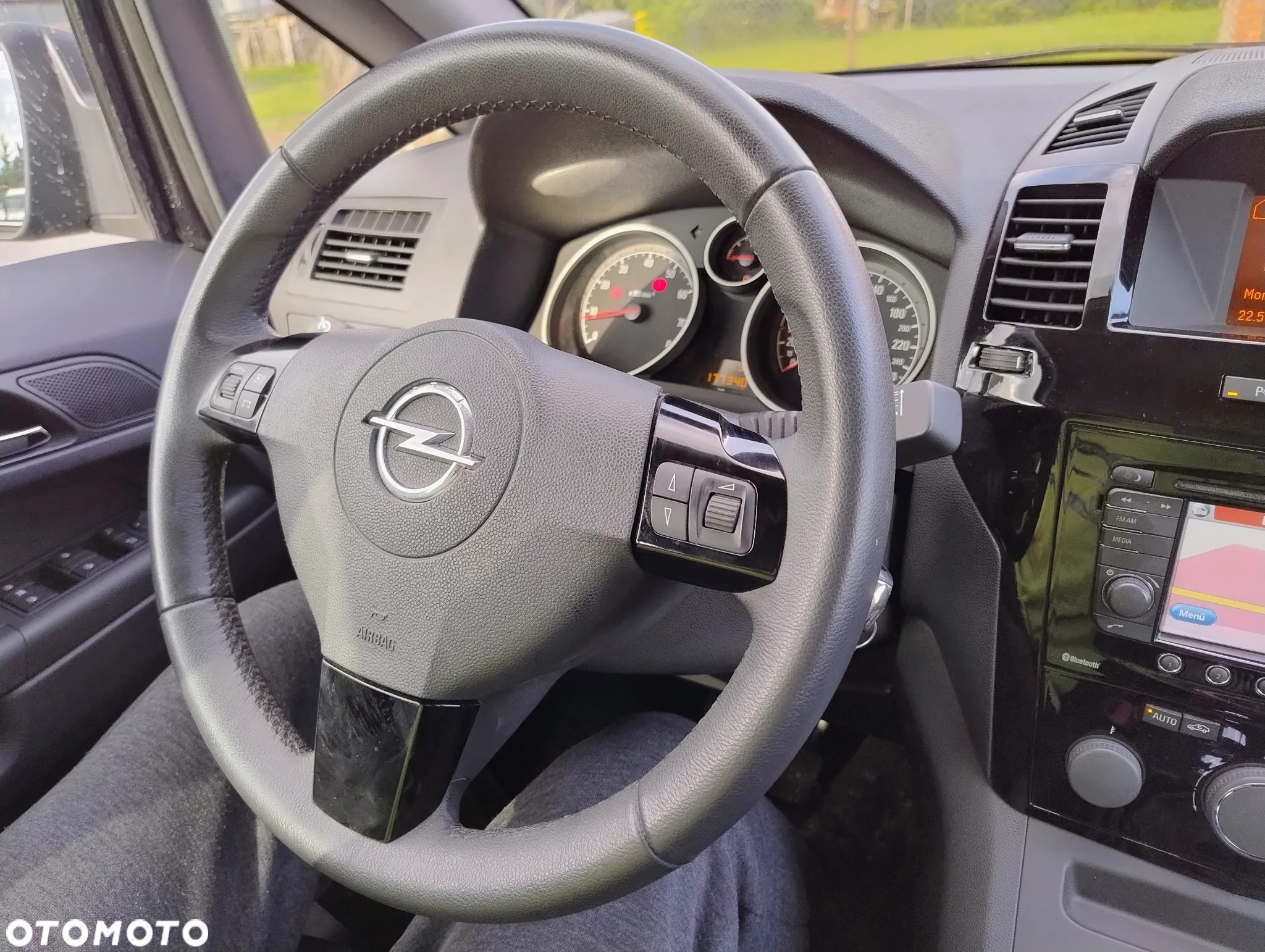 Opel Zafira 1.8 Navi - 6