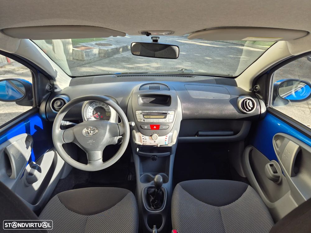 Toyota Aygo 1.0 + AC - 5