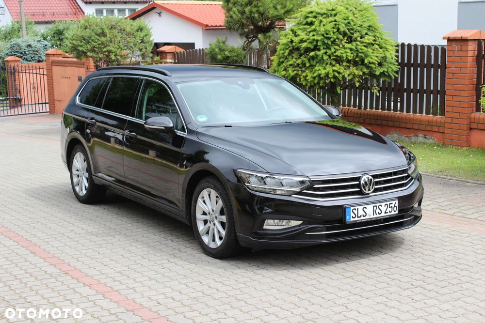 Volkswagen Passat Variant 2.0 TDI SCR DSG Highline - 3