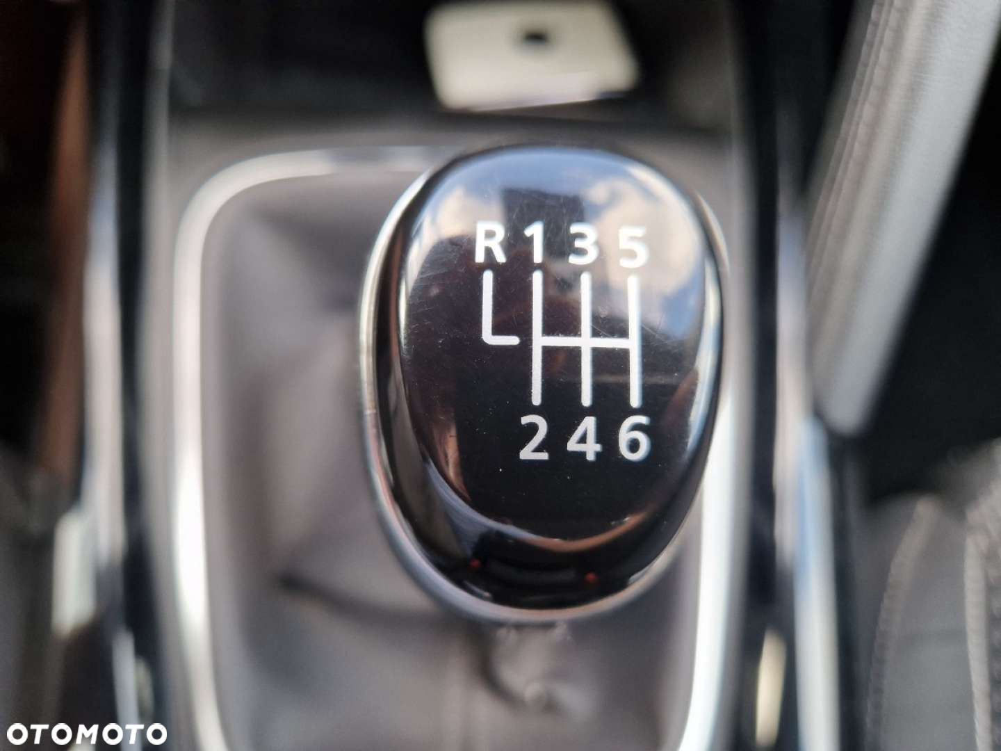 Renault Kadjar Energy dCi 110 LIMITED - 17