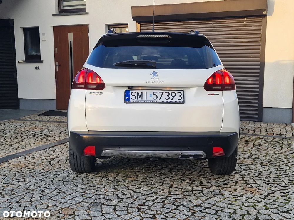 Peugeot 2008 PureTech 110 Stop&Start GT-Line Edition - 11