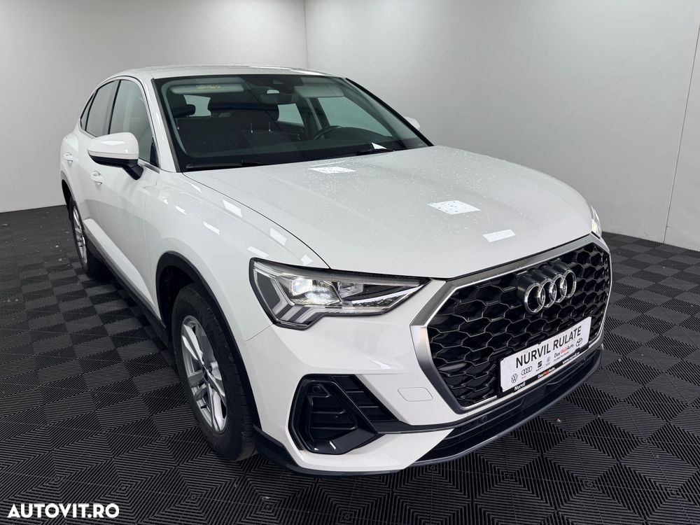Audi Q3 45 TFSIe S tronic - 9