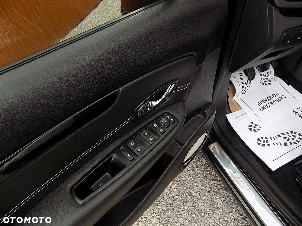 Renault Scenic ENERGY TCe 130 S&S Bose Edition - 9