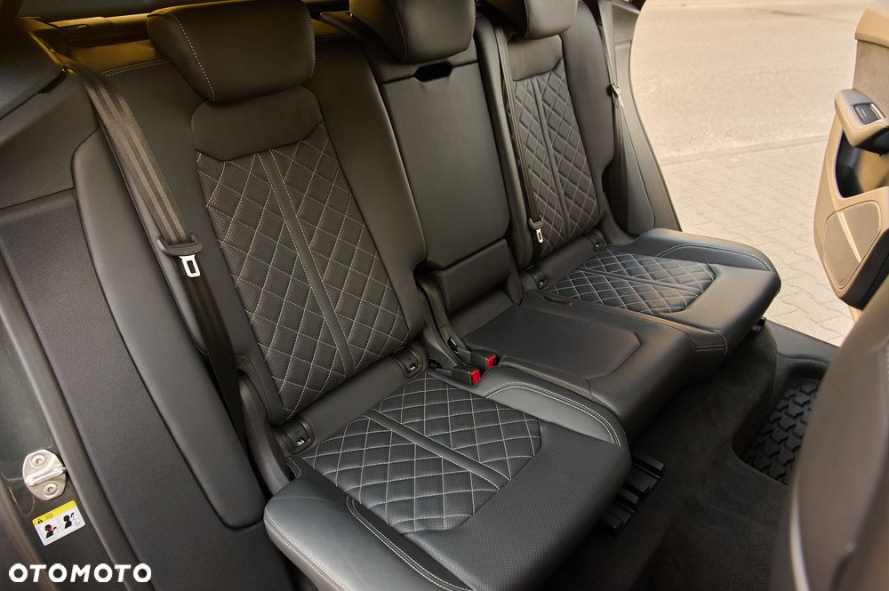 Audi SQ8 - 29