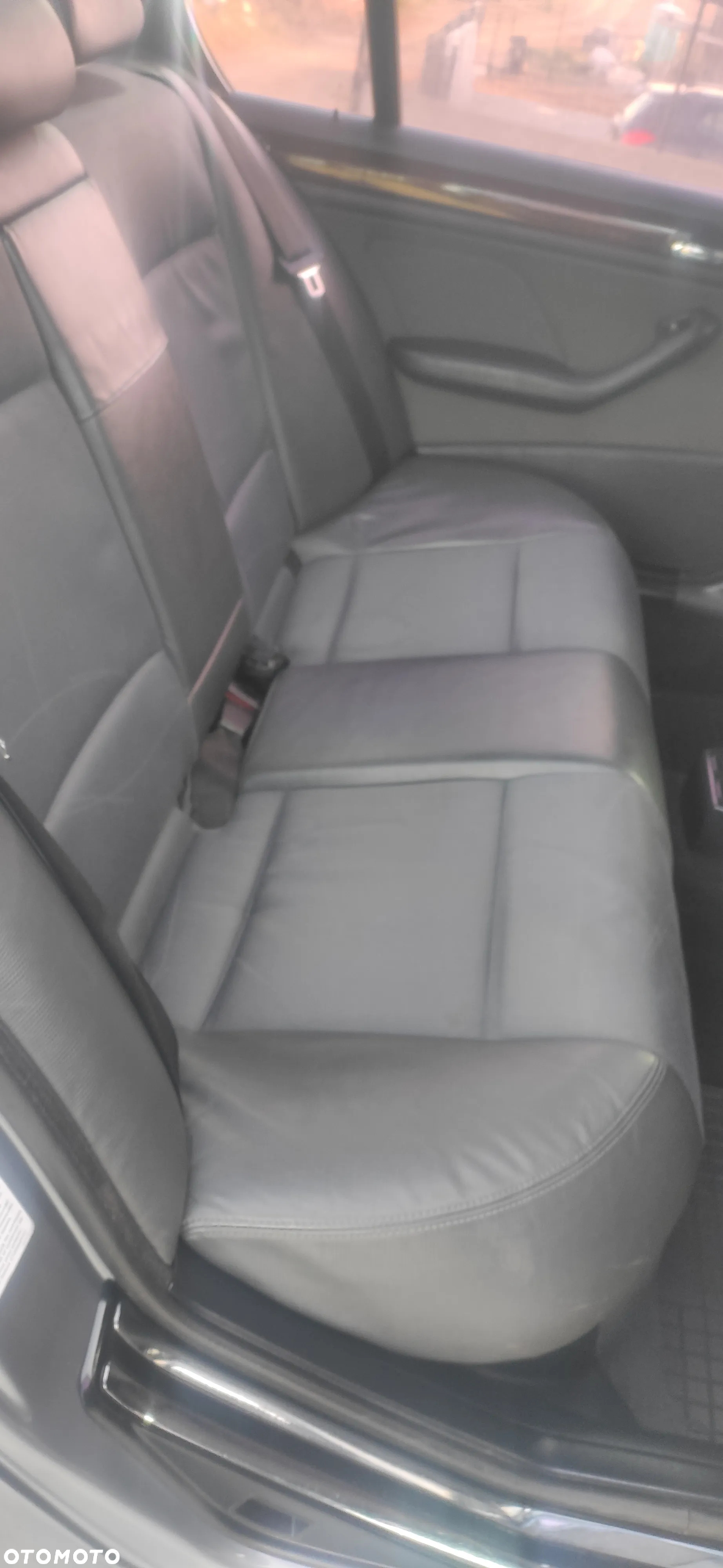 BMW Seria 3 330xi - 23