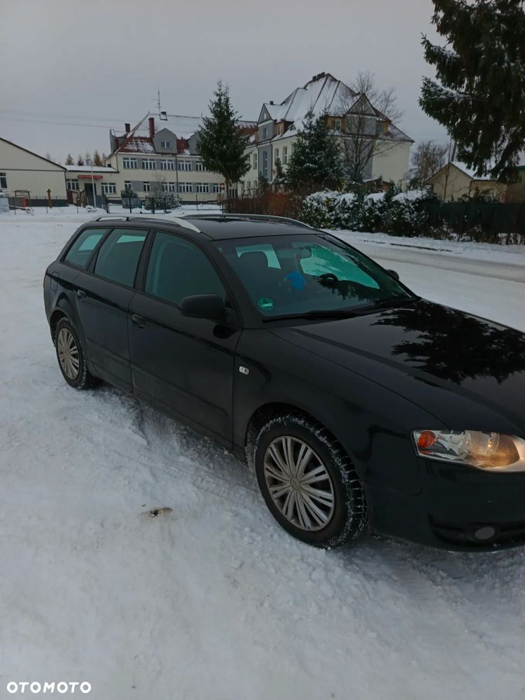 Audi A4 Avant - 4