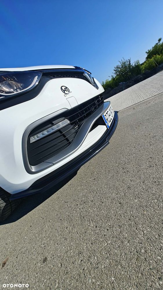 Renault Clio 1.6 R.S 200 EDC - 11