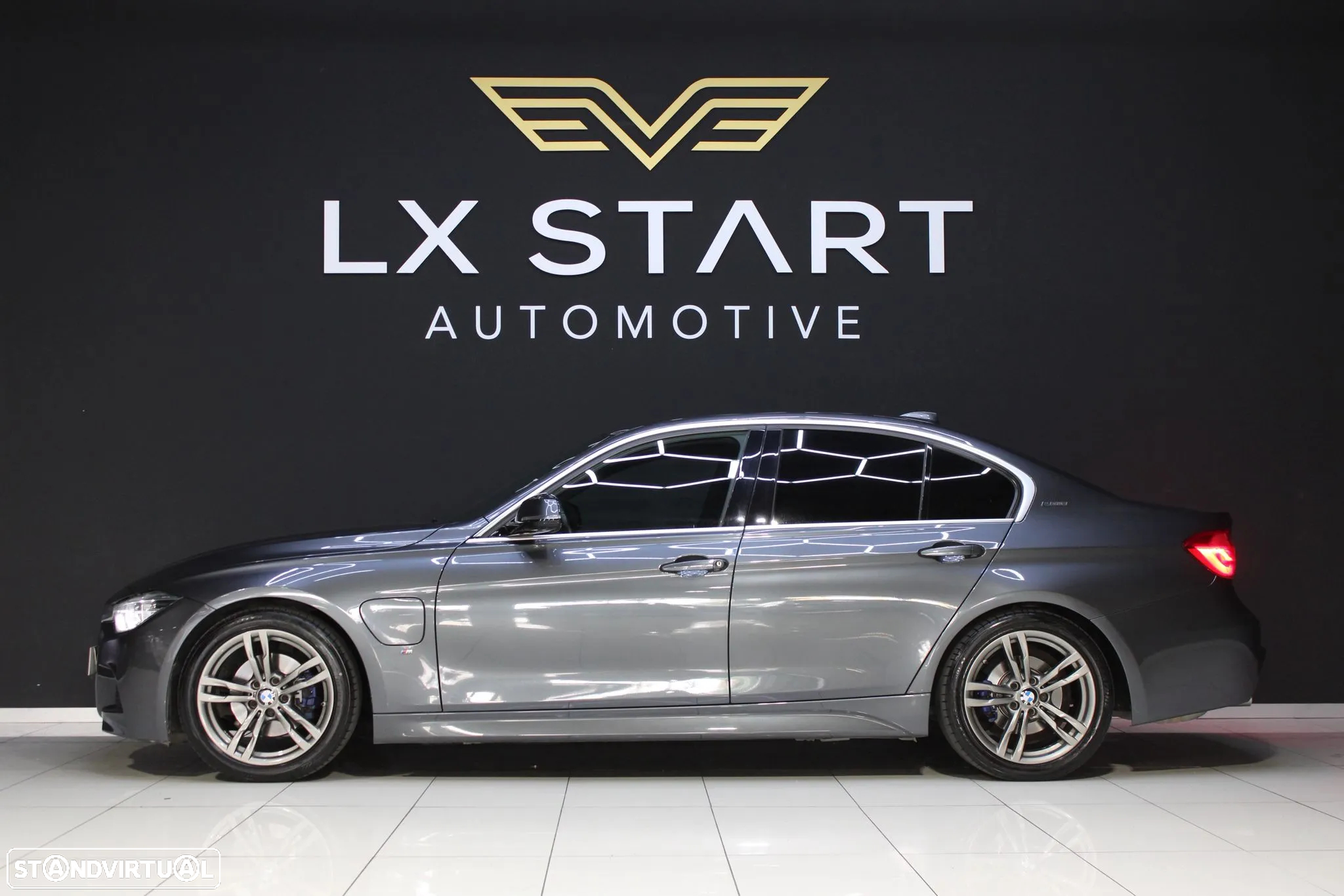 BMW 330 e iPerformance Pack M - 4