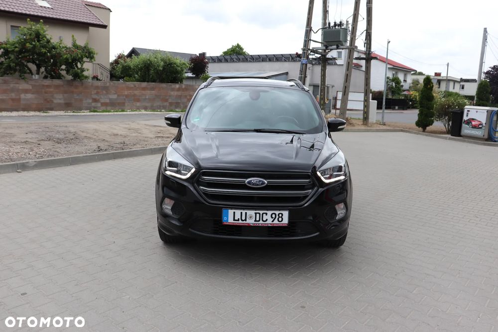 Ford Kuga 1.5 EcoBoost 2x4 ST-Line - 9