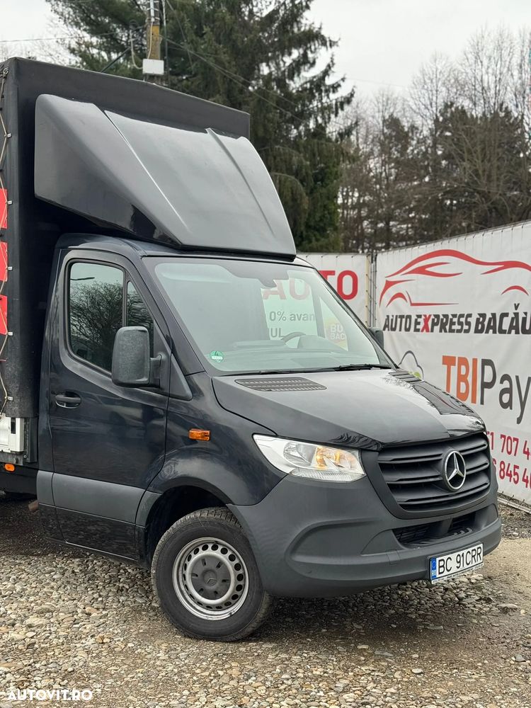 Mercedes-Benz SPRINTER - 11