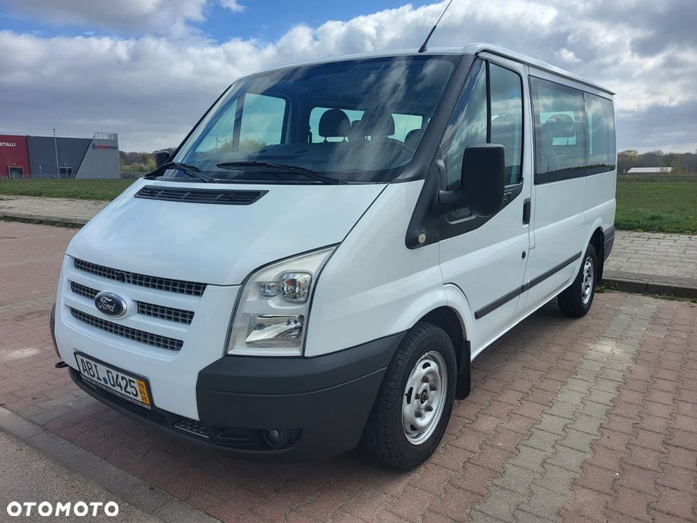 Ford Transit - 1