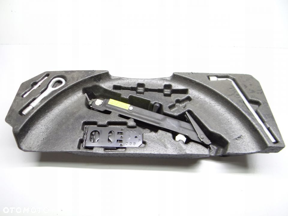 MB W164 ML ZESTAW KOLA ZAPASOWEGO PODNOSNIK LEWARE - 2