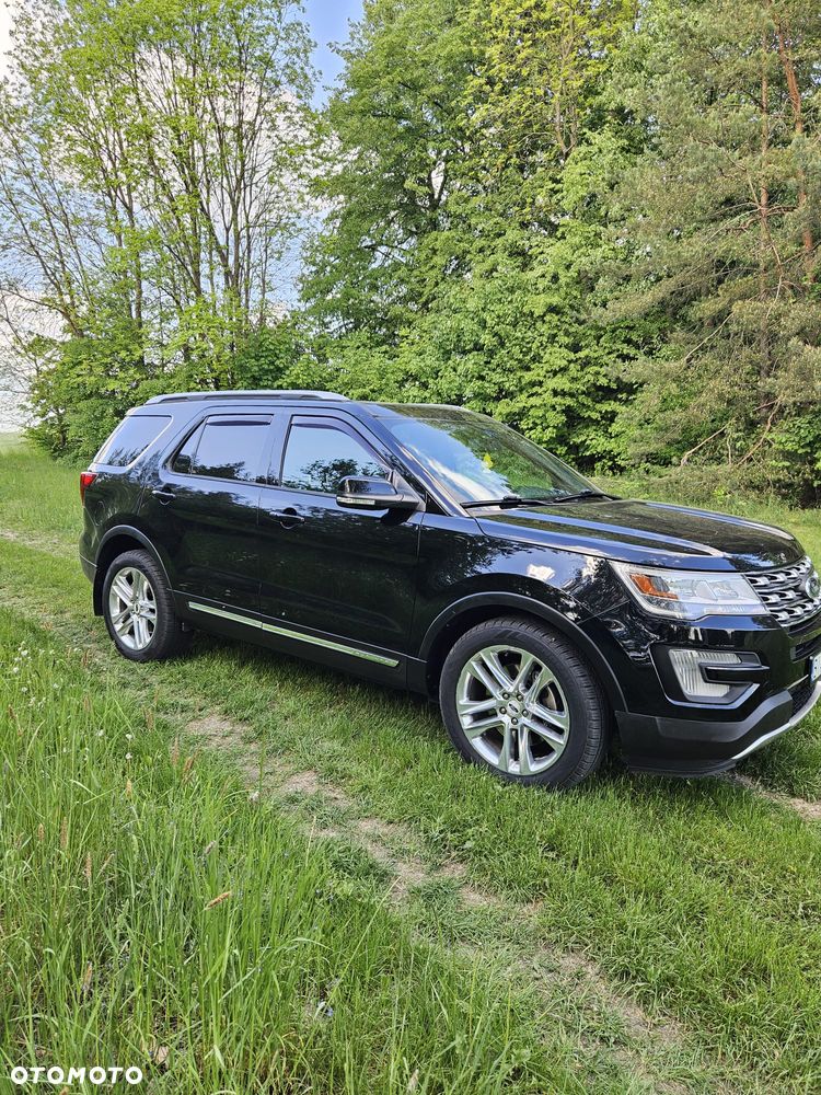 Ford Explorer - 2