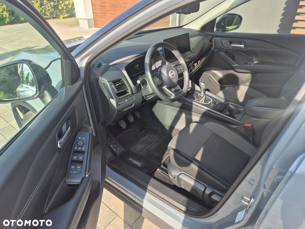 Nissan Qashqai - 11