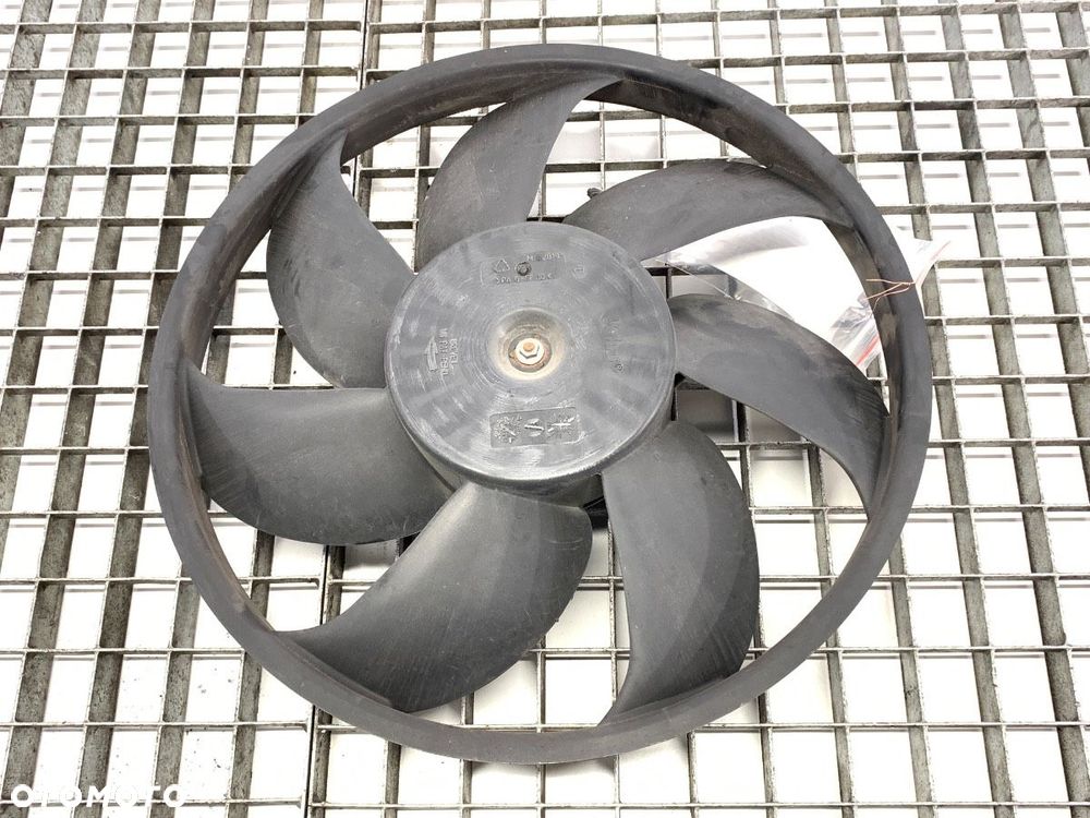 WENTYLATOR CHŁODNICY - 177.00 PLN - FORD FIESTA VI (CB1, CCN) 2008 - 2022 1.4 TDCi 51 kW [70 KM] - 1