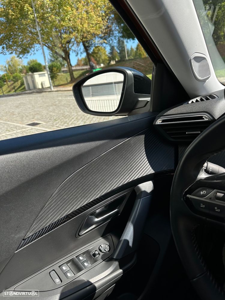 Peugeot e-2008 50 kWh Active - 12