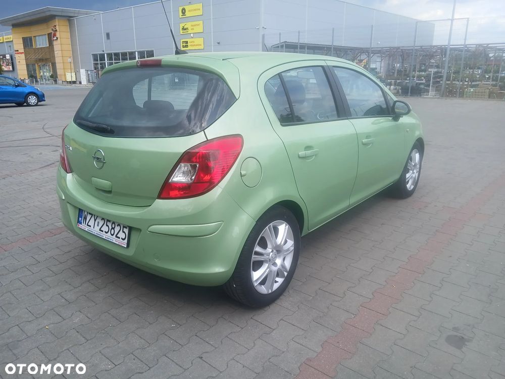 Opel Corsa 1.4 16V Innovation 110 Jahre - 19