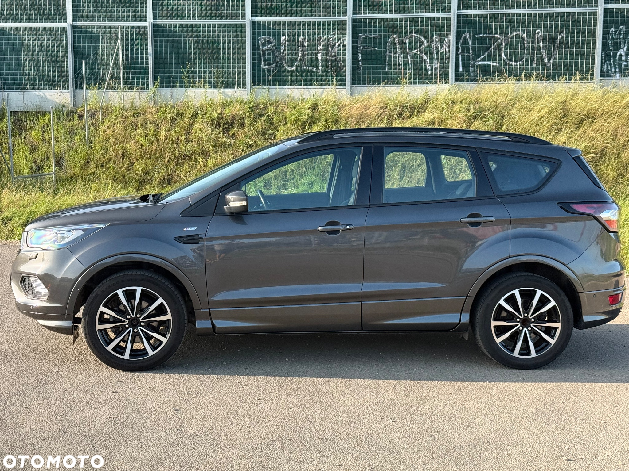 Ford Kuga 1.5 EcoBoost 2x4 ST-Line - 3