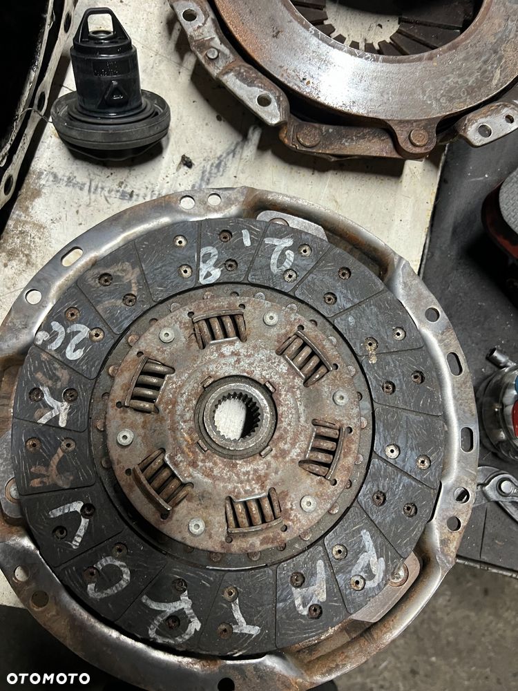 Sprzęgło Nissan patrol y61 2.8tdi tarcza docisk - 5