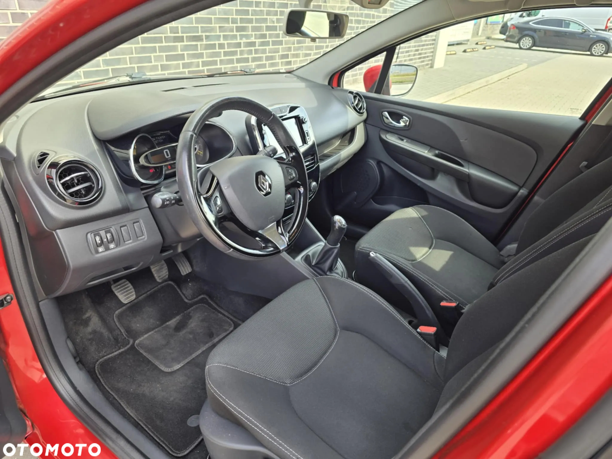 Renault Clio 0.9 Energy TCe Limited - 18