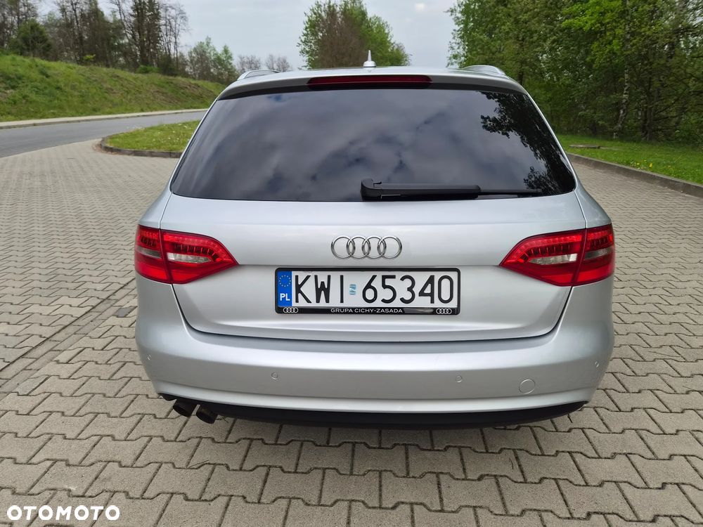 Audi A4 Avant 2.0 TDI DPF S line Sportpaket - 8