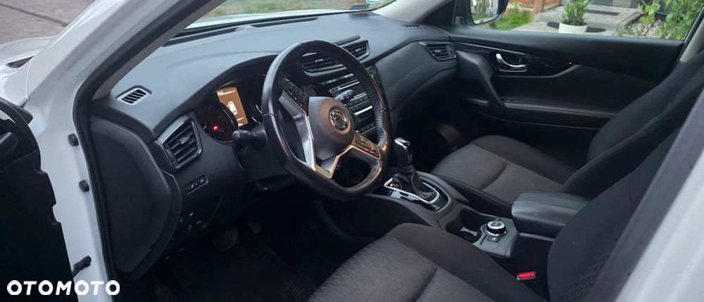 Nissan X-Trail 2.0 dCi Acenta Xtronic 4WD - 7