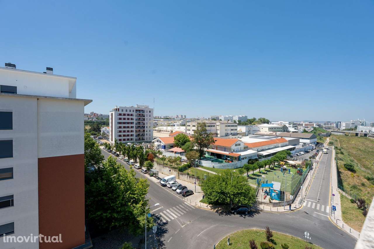 Excelente Apartamento T2 em Braço de Prata - Grande imagem: 4/18