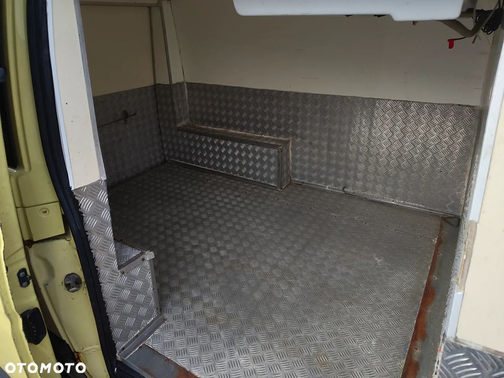 Mercedes-Benz VITO W639 - 15