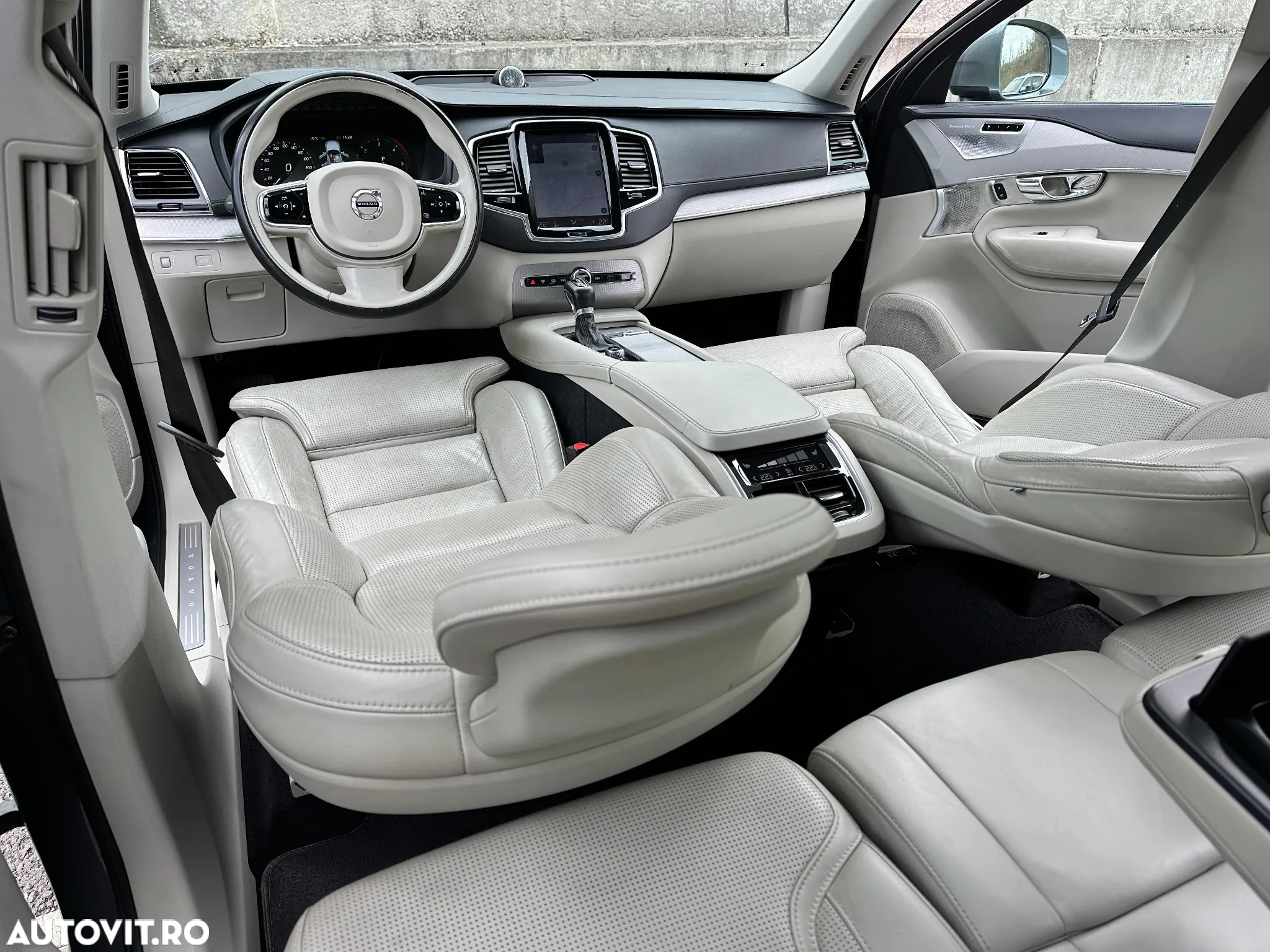 Volvo XC 90 D5 AWD Geartronic Inscription - 20