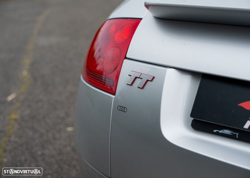 Audi TT Roadster 1.8 T - 24